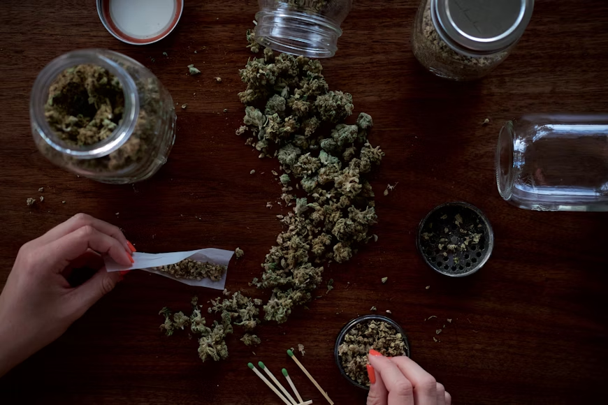 Elevated Evenings: Cannabis Pairings for Food, Music, and Mood